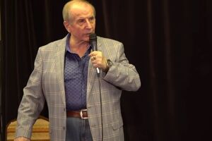 Веллер: За 22 роки в такому кріслі дах знесе в будь-кого, можна не сумніватися