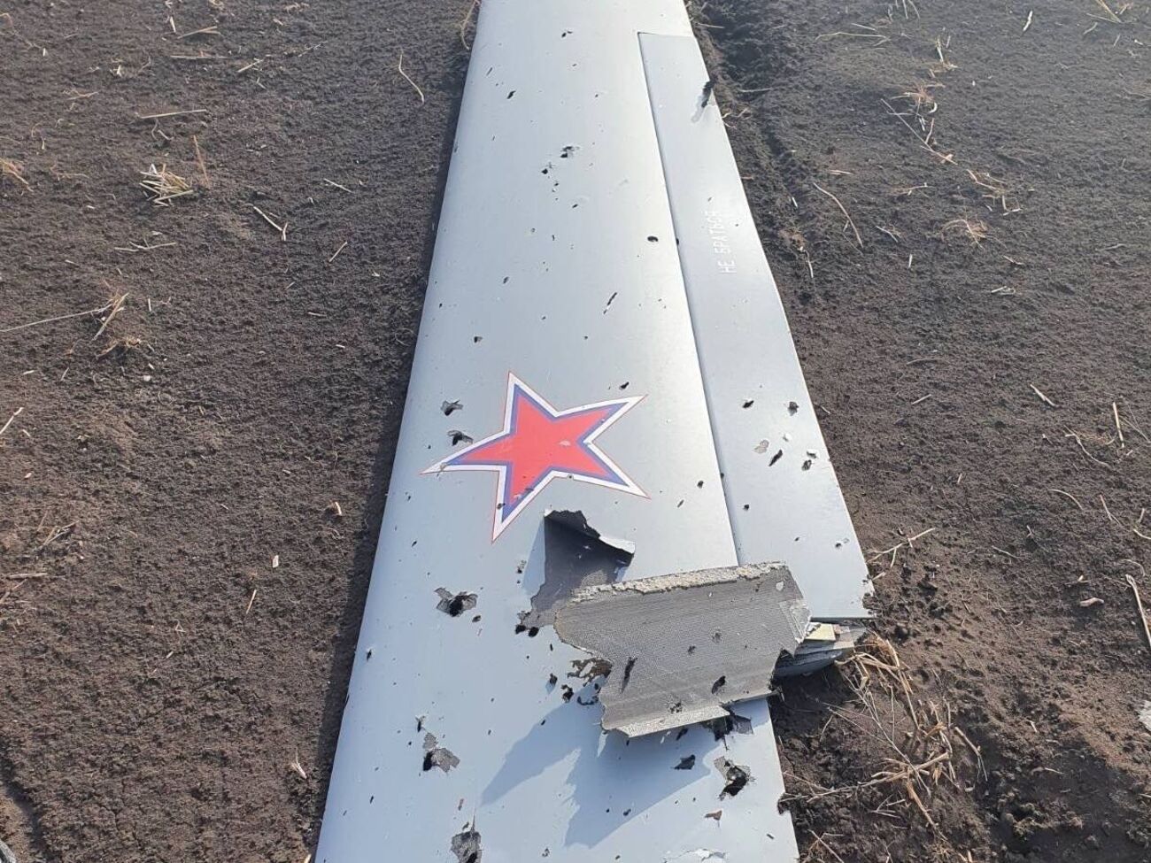 За два часа сбили два самолета и беспилотник