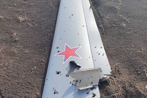 За два часа сбили два самолета и беспилотник
