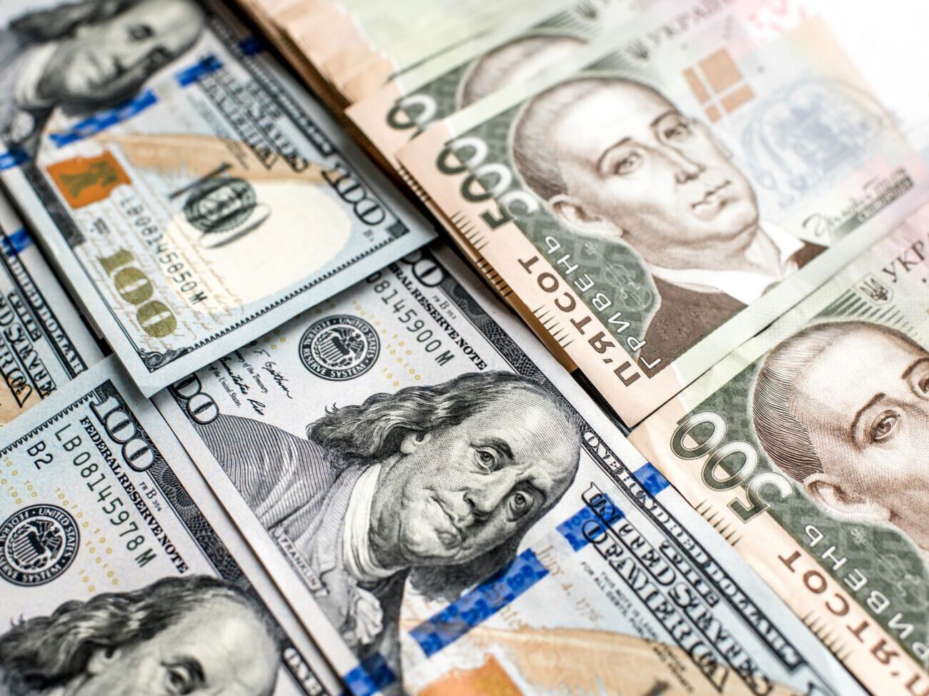 Щомісячний дефіцит бюджету на наступний рік становитиме понад $3 млрд