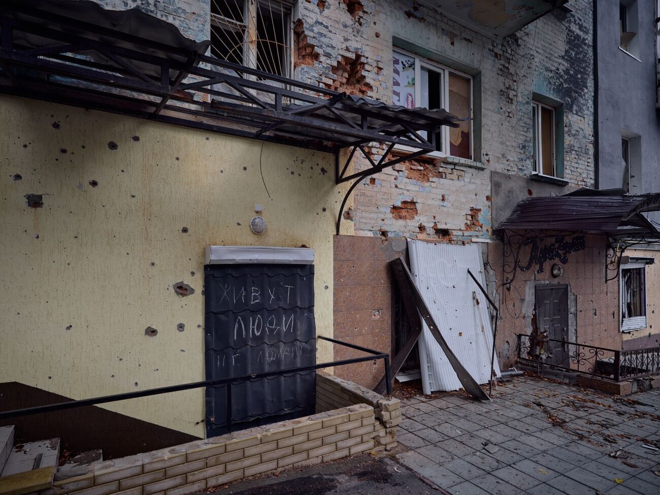 В освобожденных городах и селах очень много работы по восстановлению, отметили в министерстве