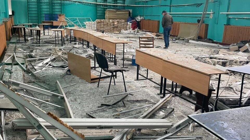 Российские военные обстреляли Авдеевку