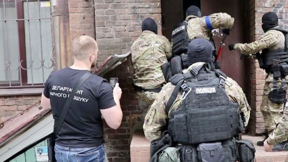 За даними поліції, ошуканими виявилося приблизно 6 тис. осіб