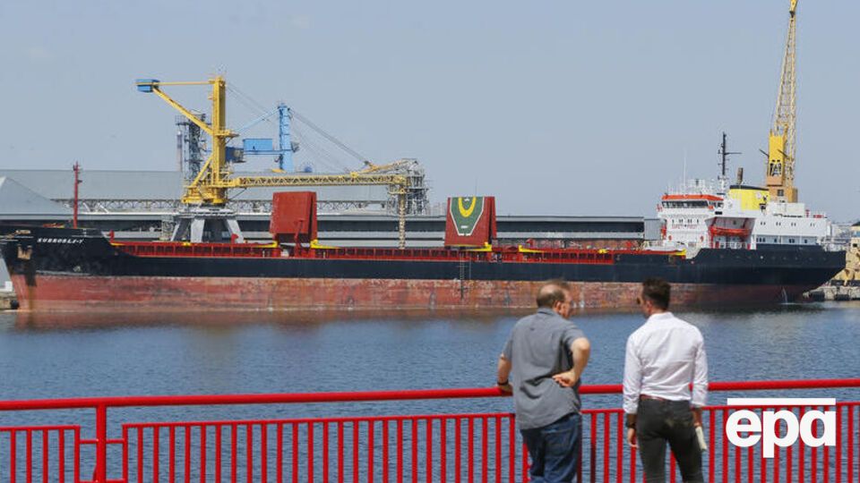 Загалом з українських портів вийшло 134 судна з агропродукцією