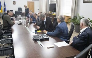 В Киеве подписали договоры о предоставлении денег на восстановление общинам, у которых их нет