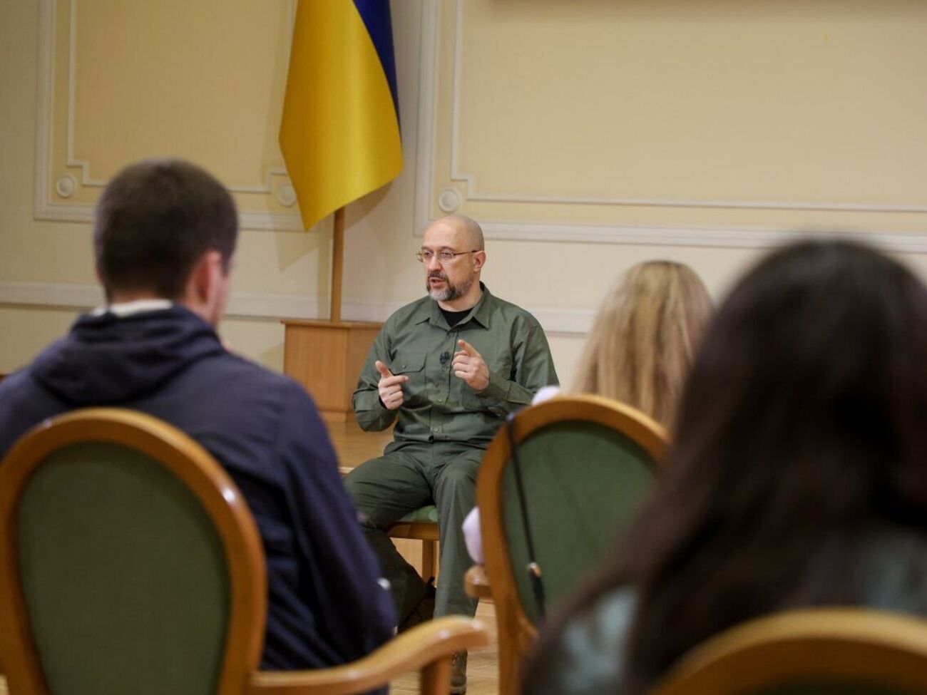 За словами Шмигаля, на звільнених територіях, зокрема, удосконалять наявні фортифікаційні споруди
