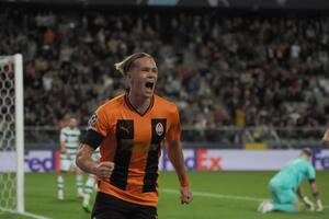 Мудрик забивает во втором подряд матче "Шахтера" в Лиге чемпионов