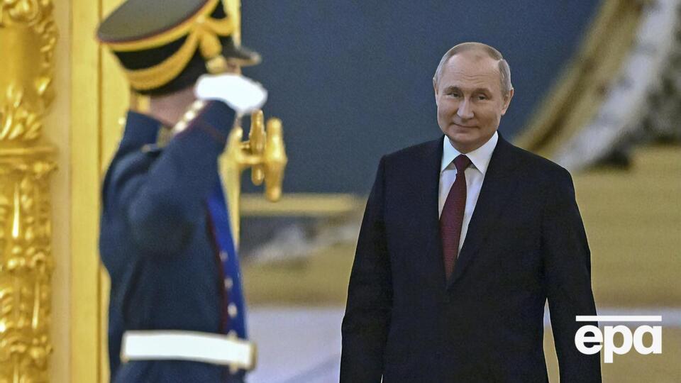 За призыв отправить Путина в отставку депутатов из Санкт-Петербурга начали наказывать