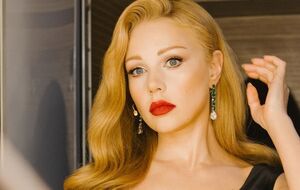 Тина Кароль готовит премьеру клипа