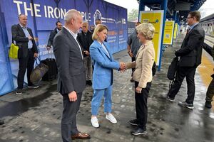 Фон дер Ляєн зустрінеться із Зеленським та Шмигалем