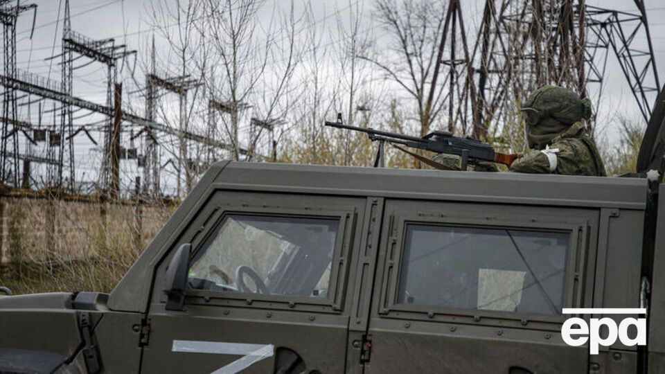 Окупанти стягують війська у Сватове, каже Гайдай
