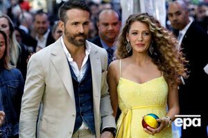 Лайвли вместе с Рейнольдсом воспитывает трех дочерей