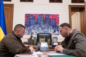 Залужный и Ермак поблагодарили США за поддержку Украины в ее борьбе за независимость, отметили в ОПУ