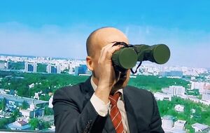 Великий в образе Путина пытался увидеть из Москвы Украину, но увидел "унылую картинку" своей страны