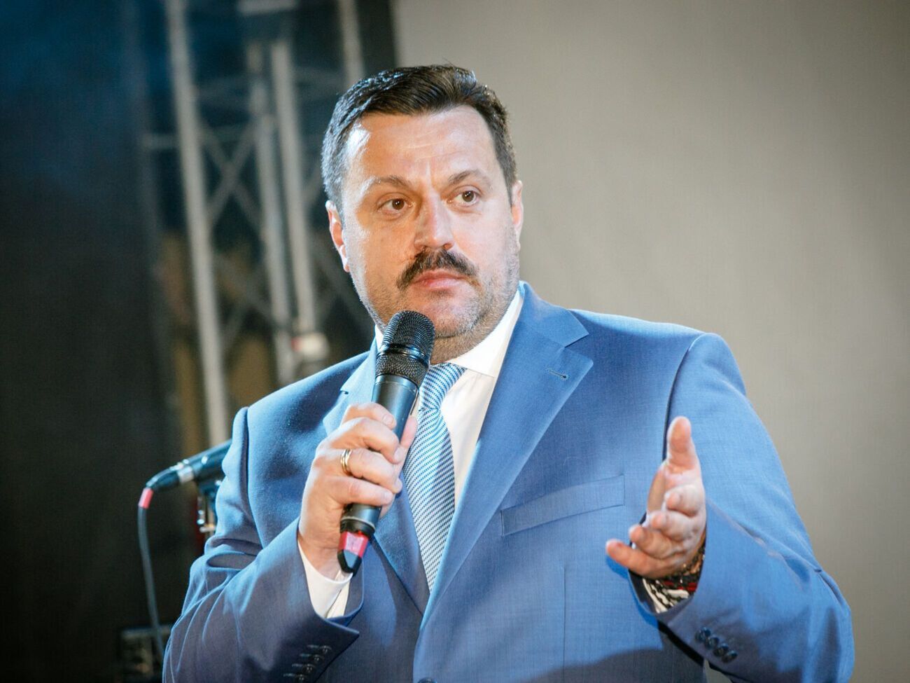 НАБУ оголосило в розшук нардепа Андрія Деркача