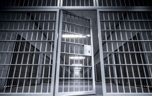 Активизация вербовки заключенных говорит об усилении кадровых проблем в воюющих в Украине российских частях, говоряь в британской разведке