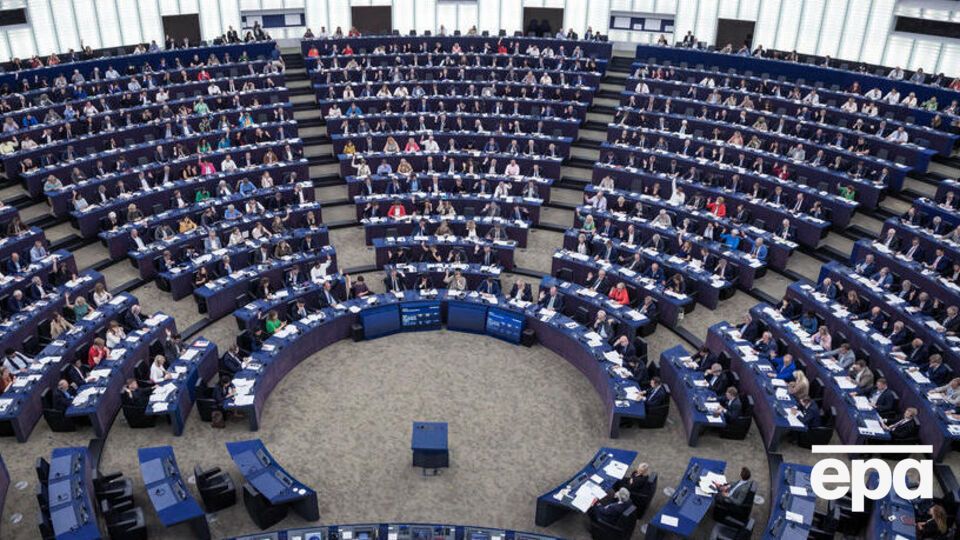 Европарламент принял резолюцию о депортации мирных жителей Украины и насильственном усыновлении украинских детей в России