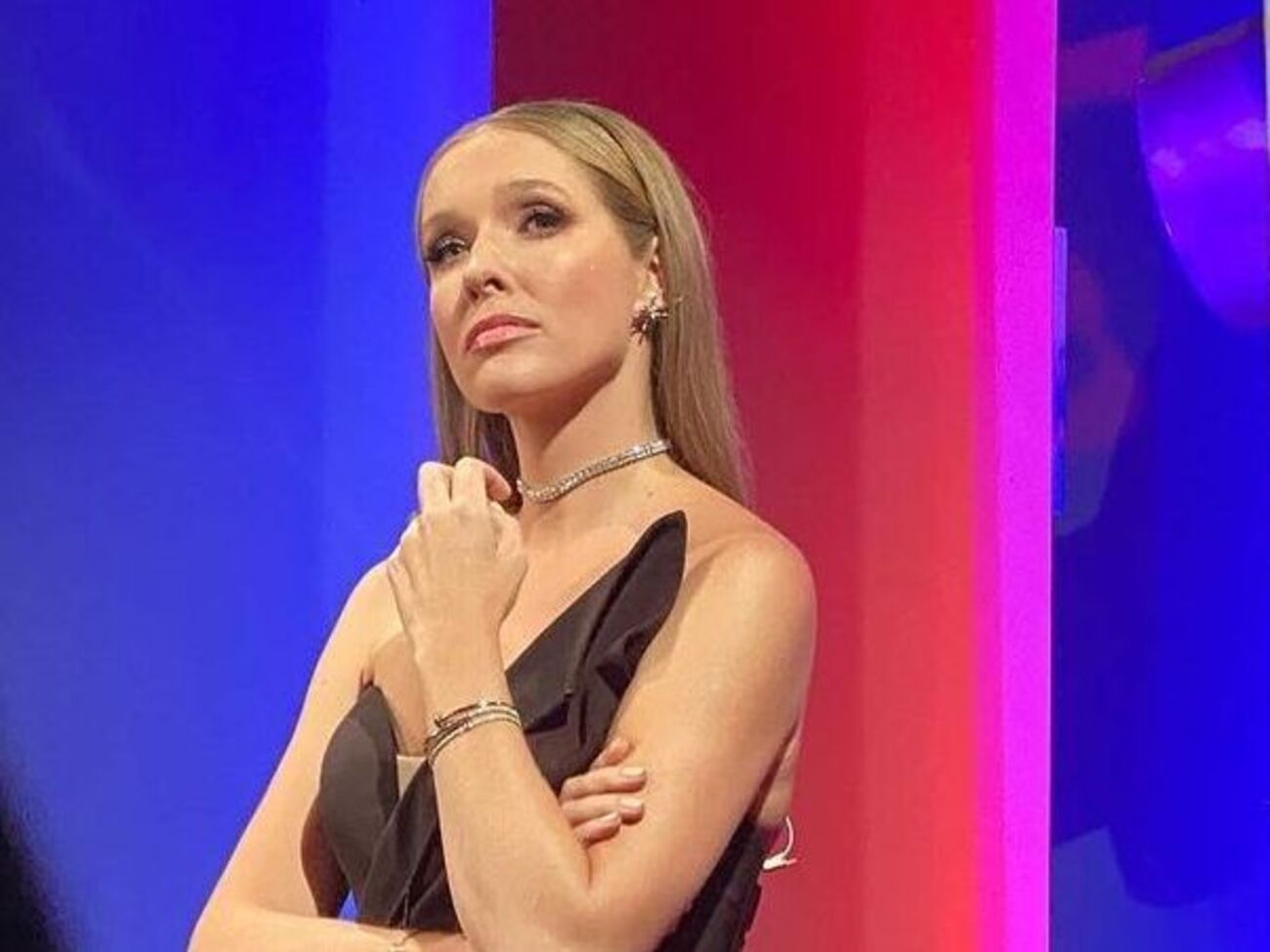 Осадчая будет вести новые выпуски шоу "Голос країни" вместе с Горбуновым