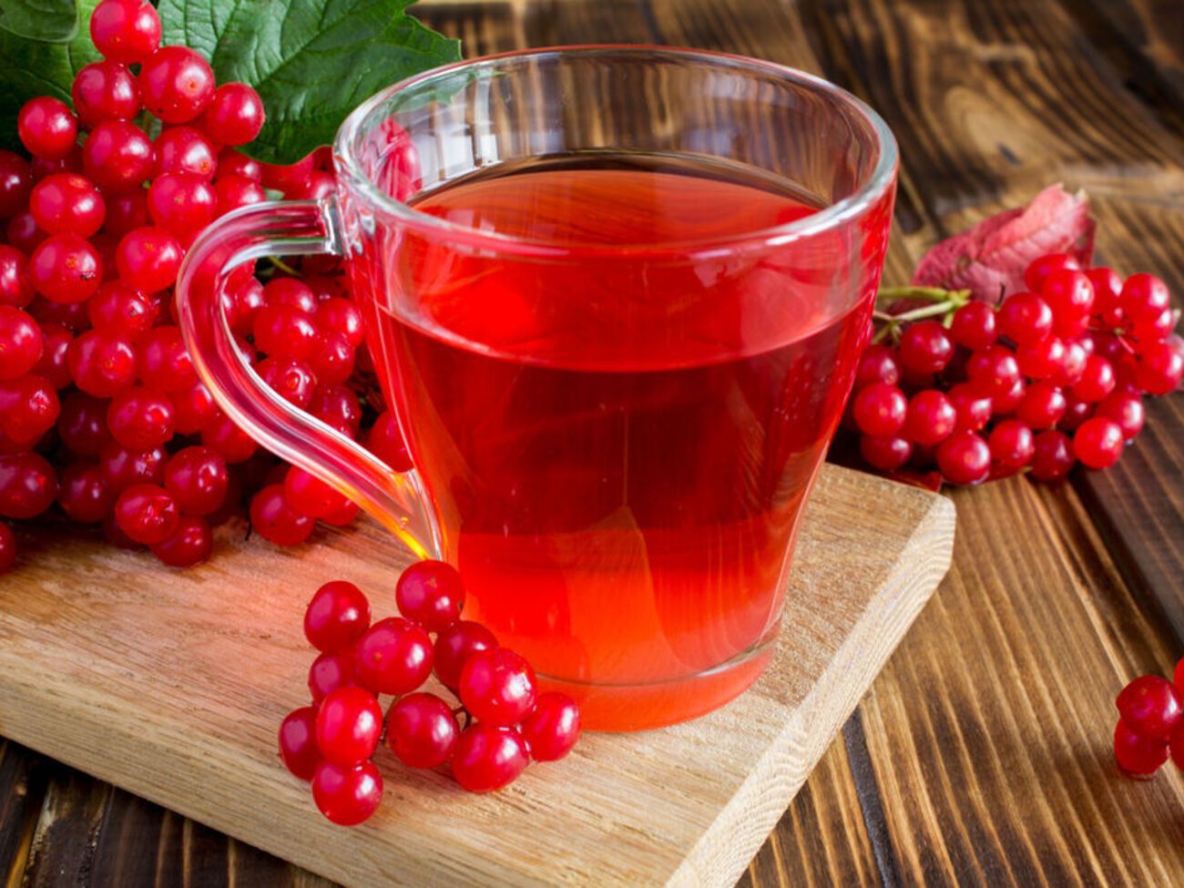 Чай из калины прост в приготовлении