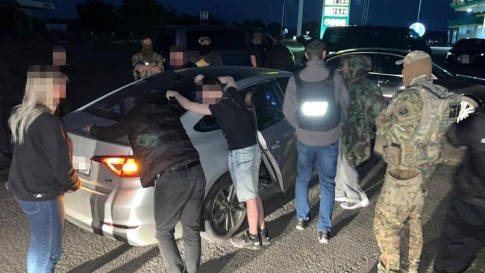 СБУ заблокувала чотири нові канали нелегального виїзду за кордон чоловіків