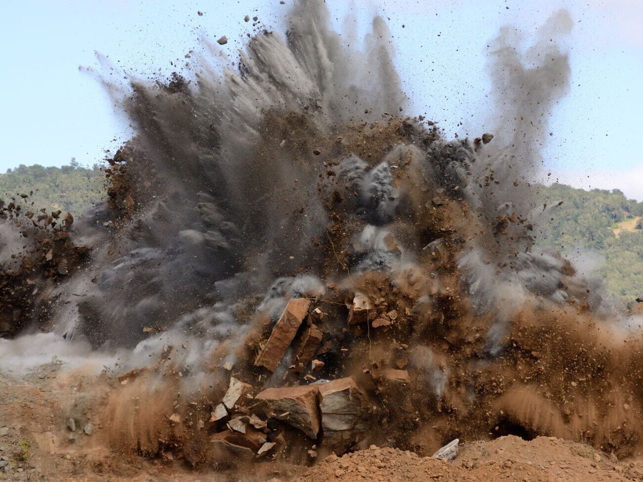 В оккупированном Мелитополе прозвучал мощный взрыв