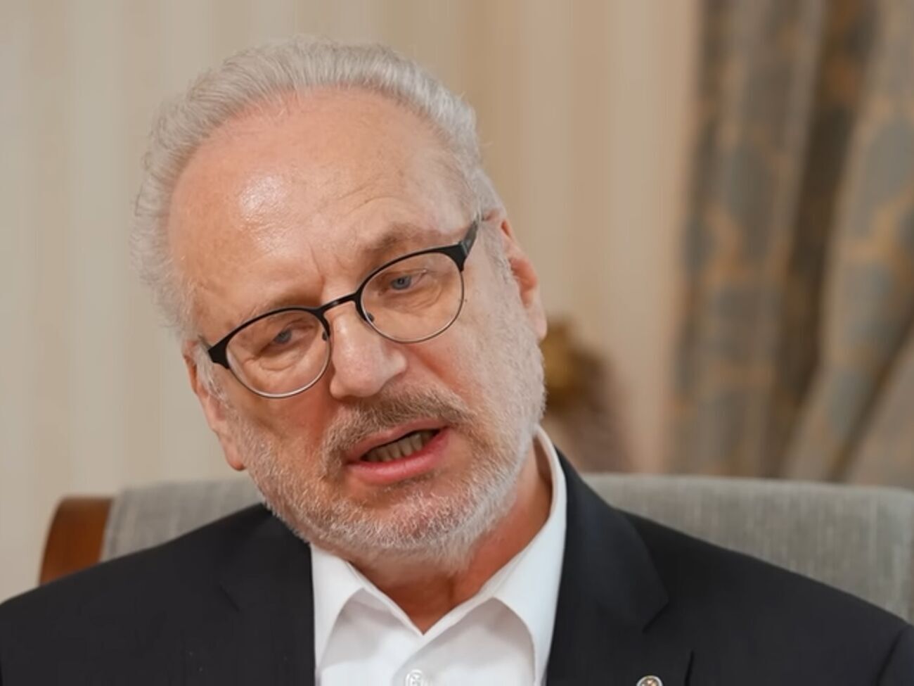 Егілс Левітс: Я сказав би Путіну, що, без сумнівів, Україна відновить суверенітет, а ви маєте повернутися до своїх кордонів