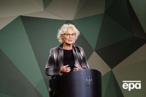 Ламбрехт заявила, що РФ необхідно відремонтувати велику кількість техніки