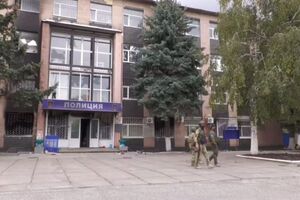 Окупанти влаштували в'язницю у відділенні поліції