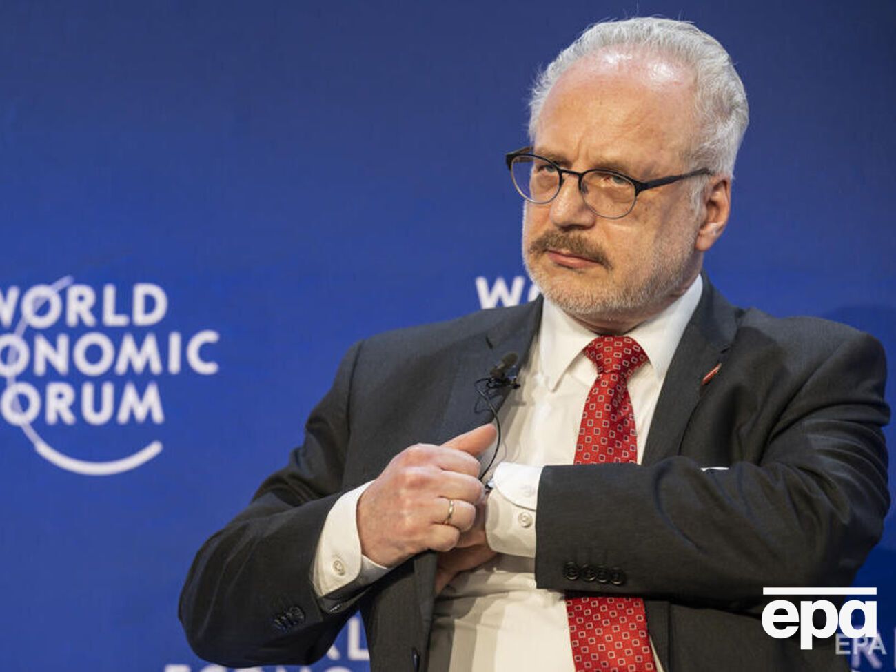 Левитс считает, что&nbsp;российский режим "просто не может выжить в долгосрочной перспективе"