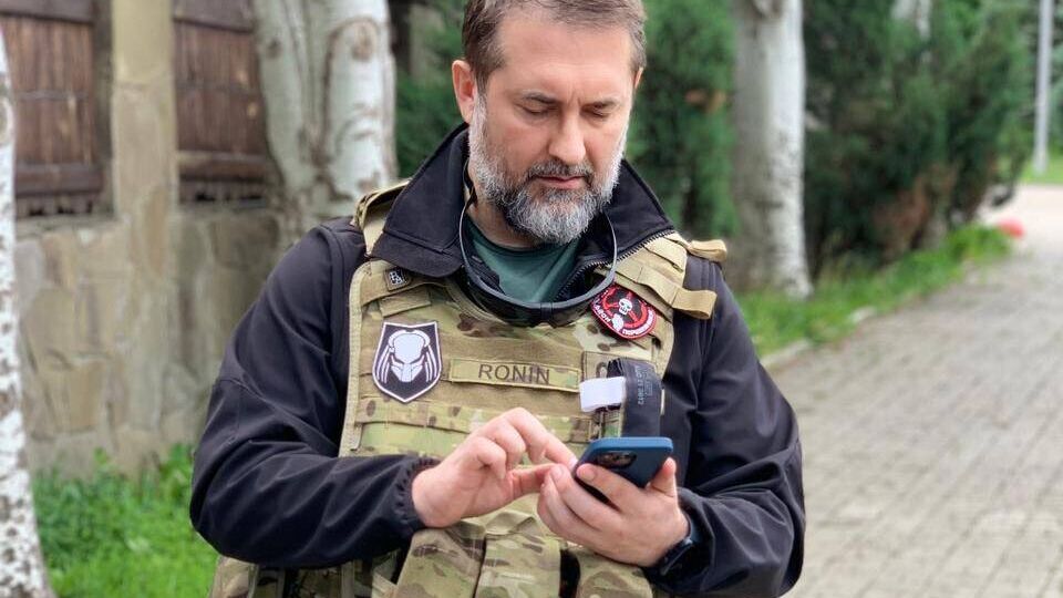 Гайдай отметил, что оккупантам и коллаборантам "везде видятся партизаны"