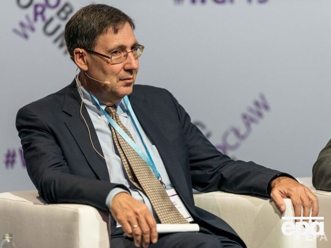 Гербст вважає, що підхід США до постачання зброї Україні суперечить американським інтересам