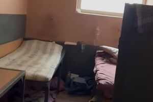 Окупанти тримали у камері вісьмох осіб одночасно, хоча вона розрахована на двох, зазначив житель Куп'янська