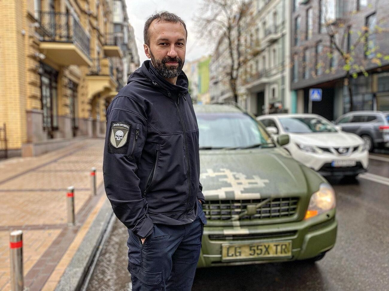 Лещенко опубликовал свое фото в куртке с шевроном 72-й ОМБр