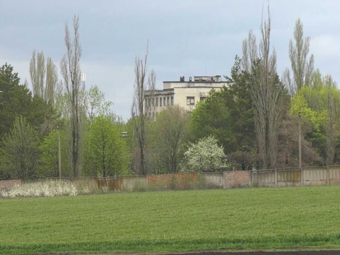 По данным Синегубова, из 600 пациентов больницы эвакуировали 30