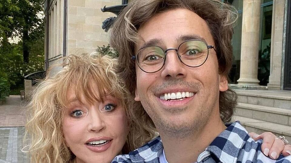 Пугачева: Прошу зачислить меня в ряды "иноагентов" моей любимой страны. Ибо я солидарна со своим мужем