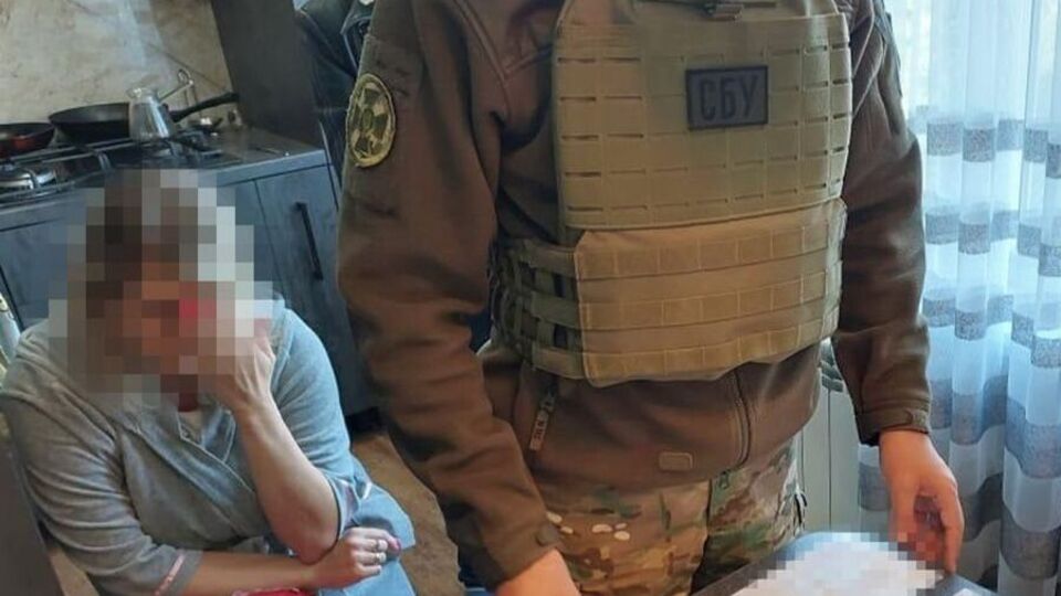 Сотрудники оборонного предприятия хотели продать секретные данные