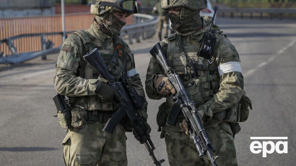 Профессионалов в воюющих на территории Украины российских подразделениях становится все меньше