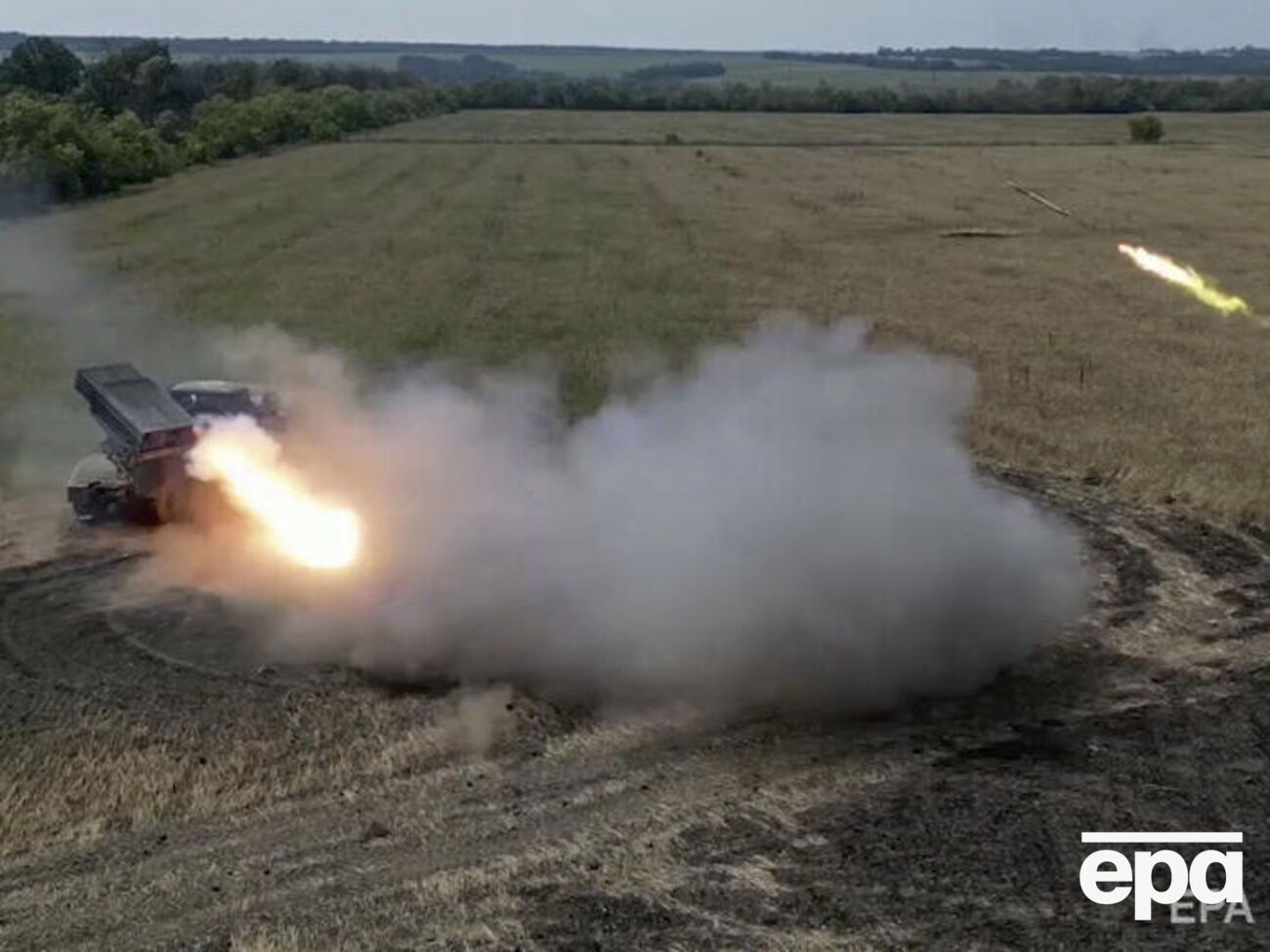 Українські бійці знищують російські склади