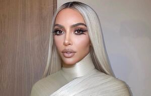 Кардашян: Баленси Барби