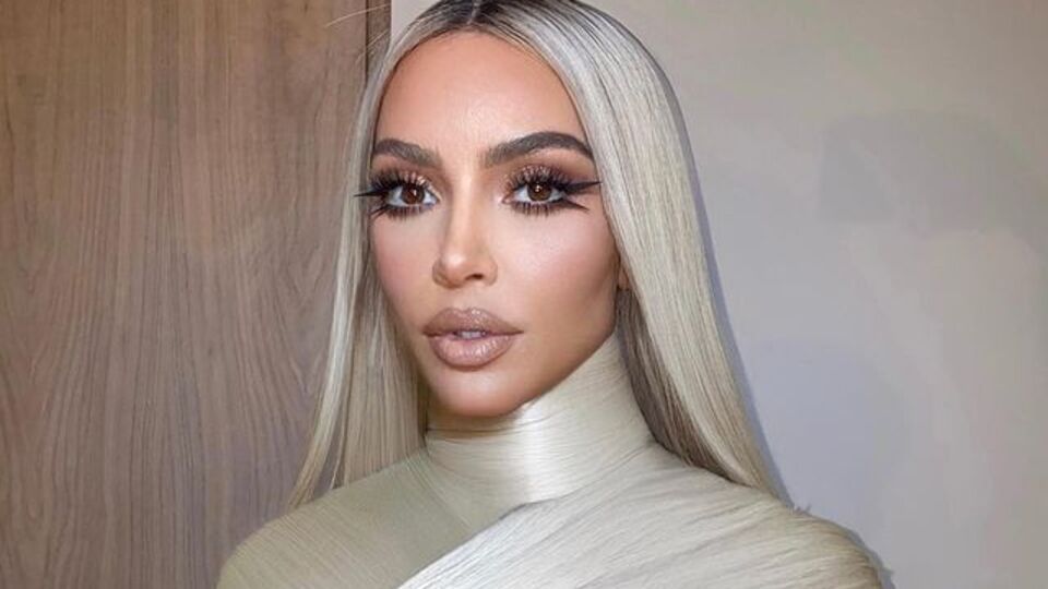 Кардашян: Баленси Барби