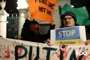 Жителі Нікополя впевнені, що їхні будинки обстрілює російська армія