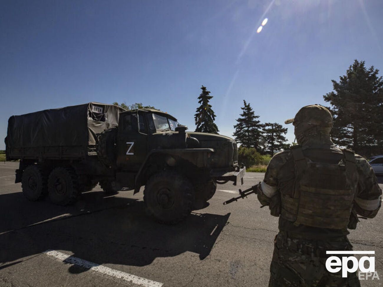В оккупированном Мариуполе зафиксировали перемещение военной техники оккупантов, отметил Андрющенко