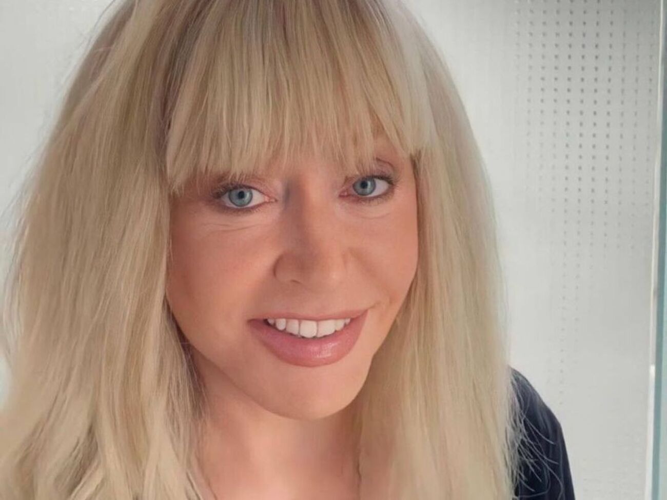 Команда КВН из Питера переделала песню Пугачевой, спев об "иноагентах"