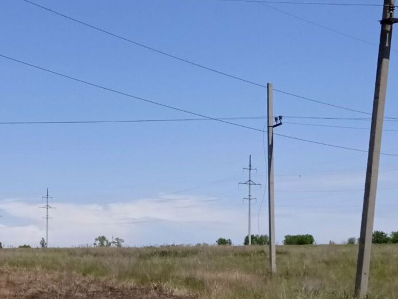 Энергетики ликвидировали последствия обстрелов электросетей