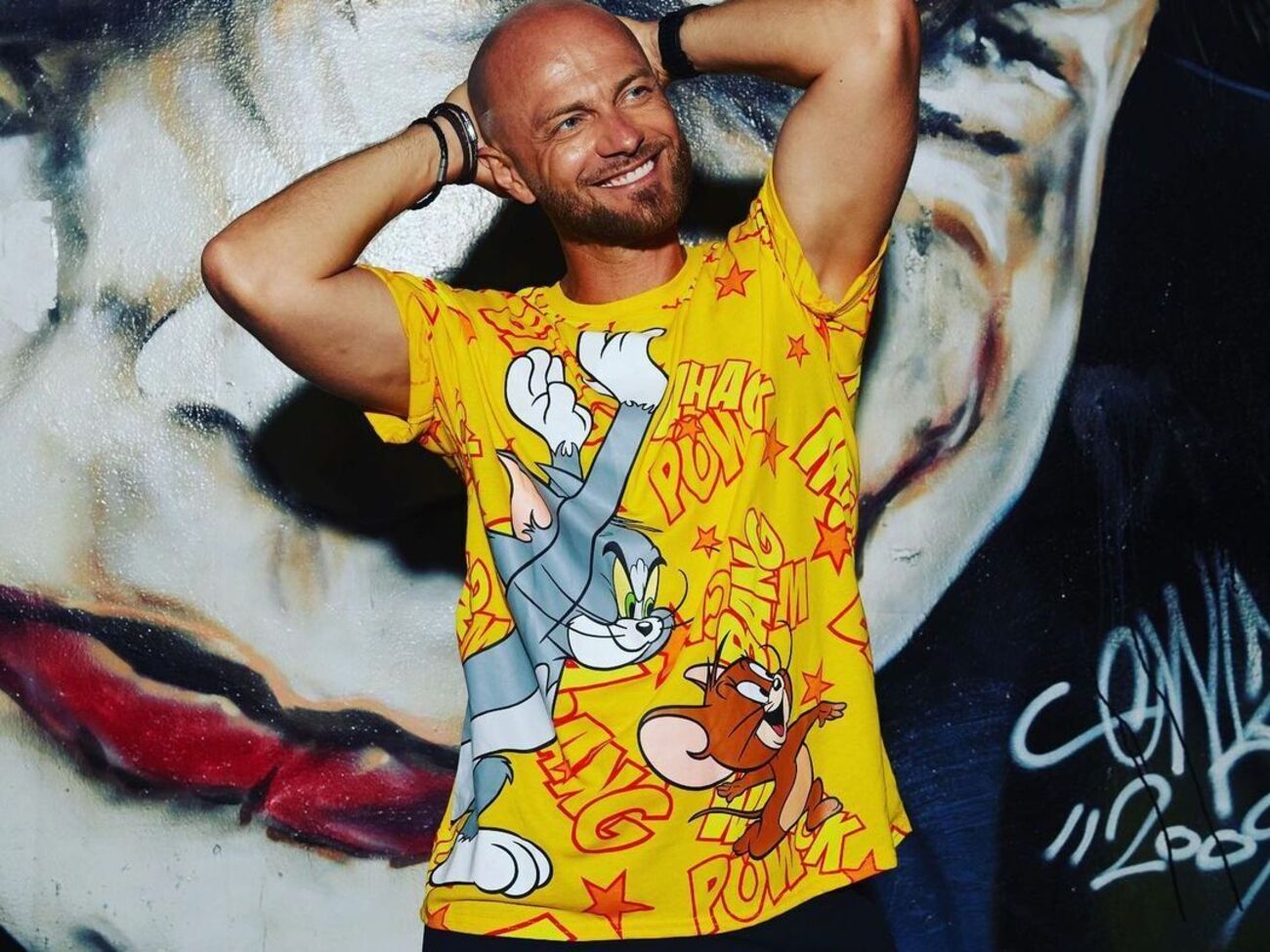 Яма&nbsp;в первый день полномасштабного вторжения РФ в Украину вместе с женой и сыном выехал из страны