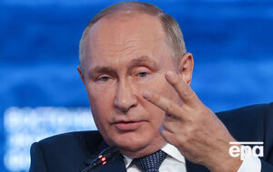 Путин в очередной раз стал героем мемов, не появившись в эфире с анонсированным видеообращением по поводу российских псевдореферендумов