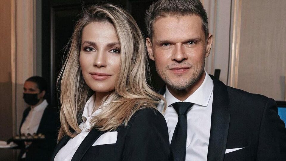 Донька Сумської Паперна разом із цивільним чоловіком Ягличем живе і працює у РФ