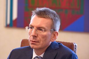 Глава МИД Латвии Эдгарс Ринкевичс сообщил, что не будут выдавать визы россиянам, подлежащим мобилизации