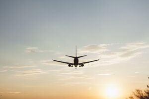 Ціни на авіаквитки з Москви до Єревана зросли з 8–9 тис. рублів до 99 тис. протягом кількох годин після того, як Путін оголосив часткову мобілізацію