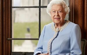 В Днепре увековечили память Елизаветы II, назвав улицу в честь умершей королевы Великобритании